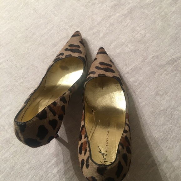 AUTHENTIC GIUSEPPE ZANOTTI ANIMAL SKIN RED HEELS